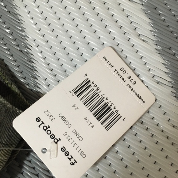 NWT Free People Camo size 24 Cutoff shorts festival casual - Picture 5 of 5